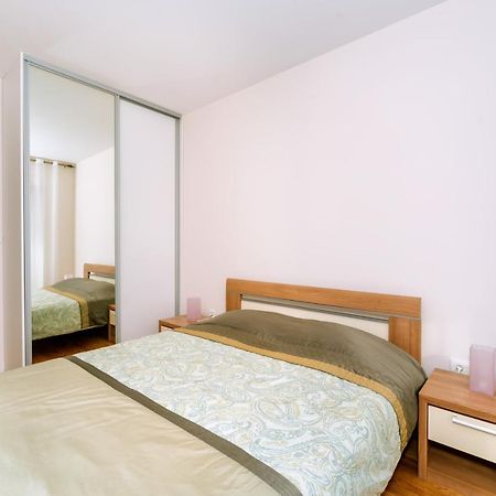 Eastside Apartment Bar Εξωτερικό φωτογραφία